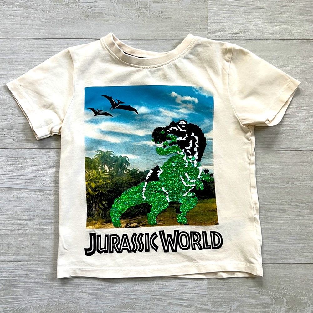 H&M  Boys 4T shirt dinosaur